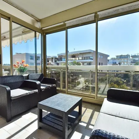 Appartement Kikiloue 2 Min From The Beaches, With Terrace! Ideal For Families ! Cannes