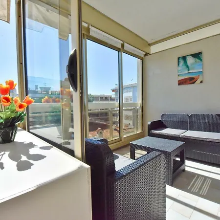 Kikiloue 2 Min From The Beaches, With Terrace! Ideal For Families ! Appartement